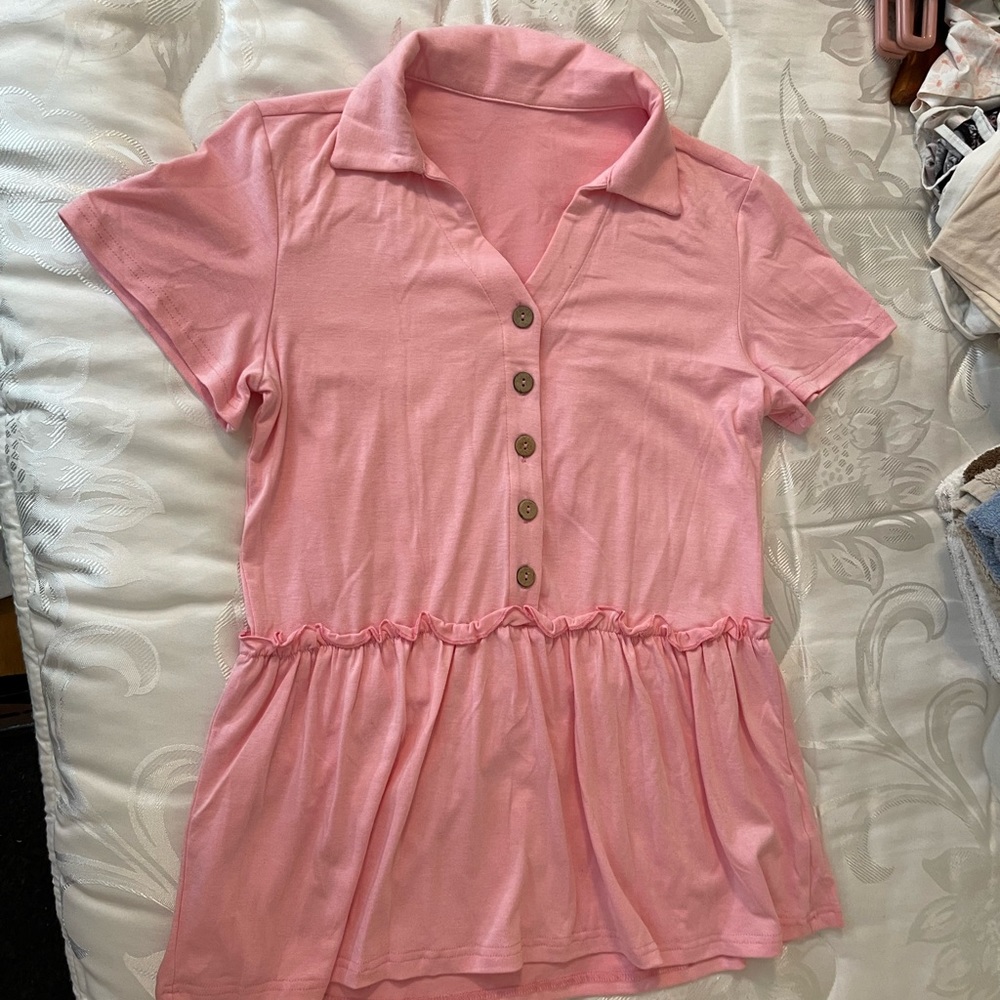 Brand New , pink blouse, size small